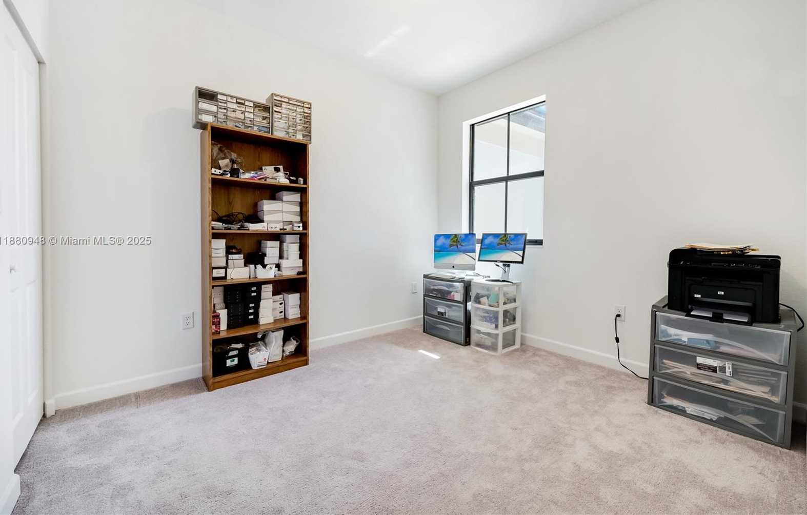 Small Image of 10103 SOUTH WEST 231ST LN, Miami Number 3