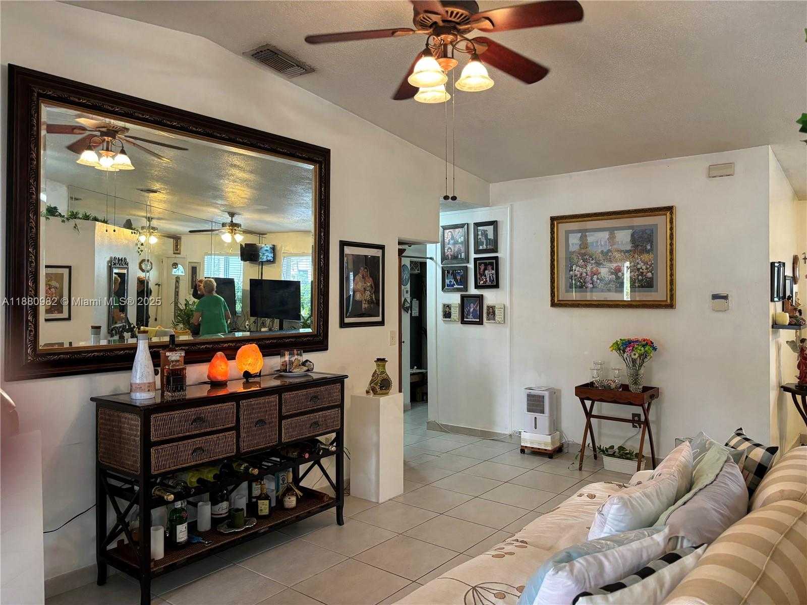 Small Image of 12343 SOUTH WEST 195TH TER, Miami Number 12
