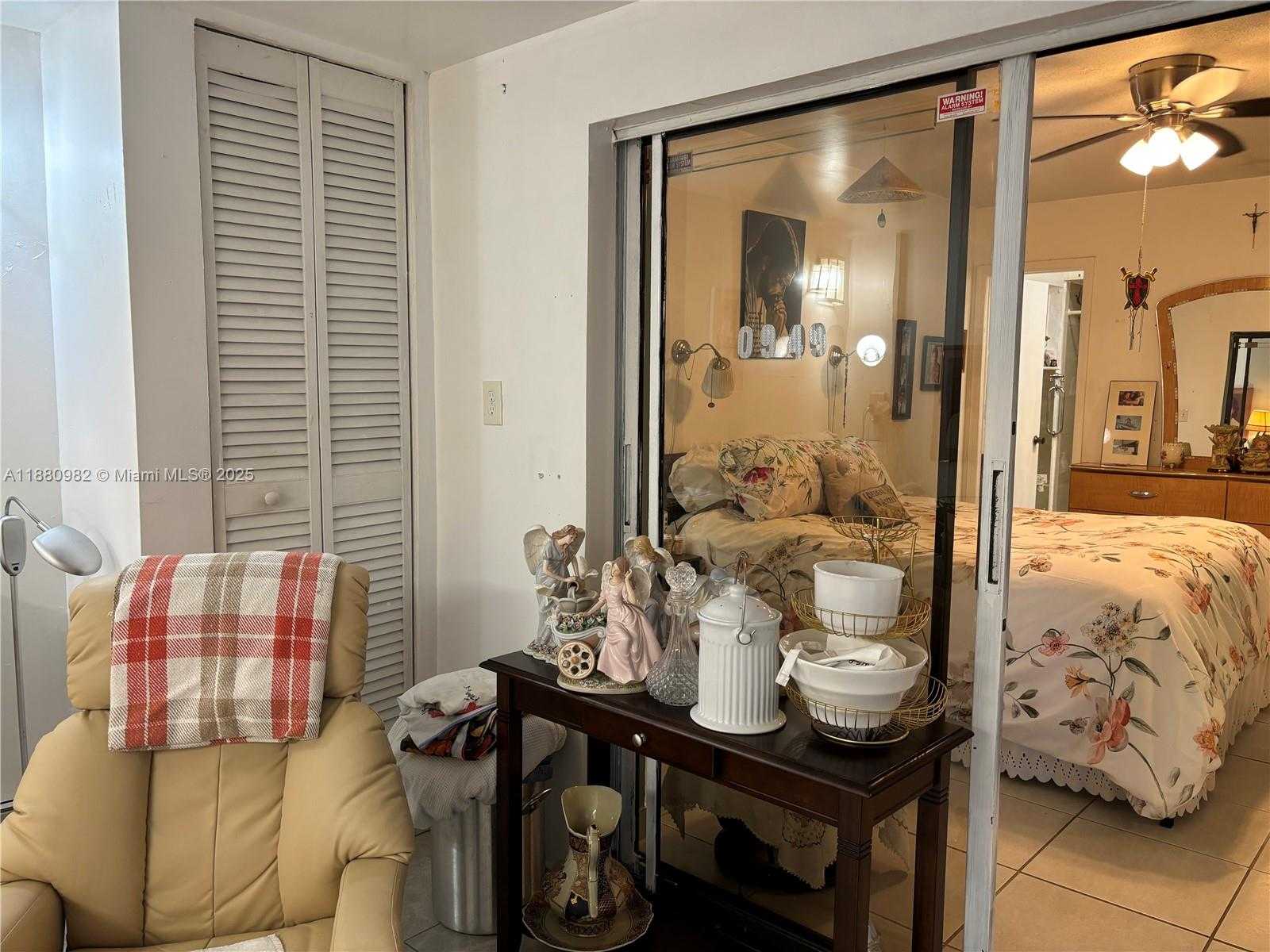 Small Image of 12343 SOUTH WEST 195TH TER, Miami Number 19