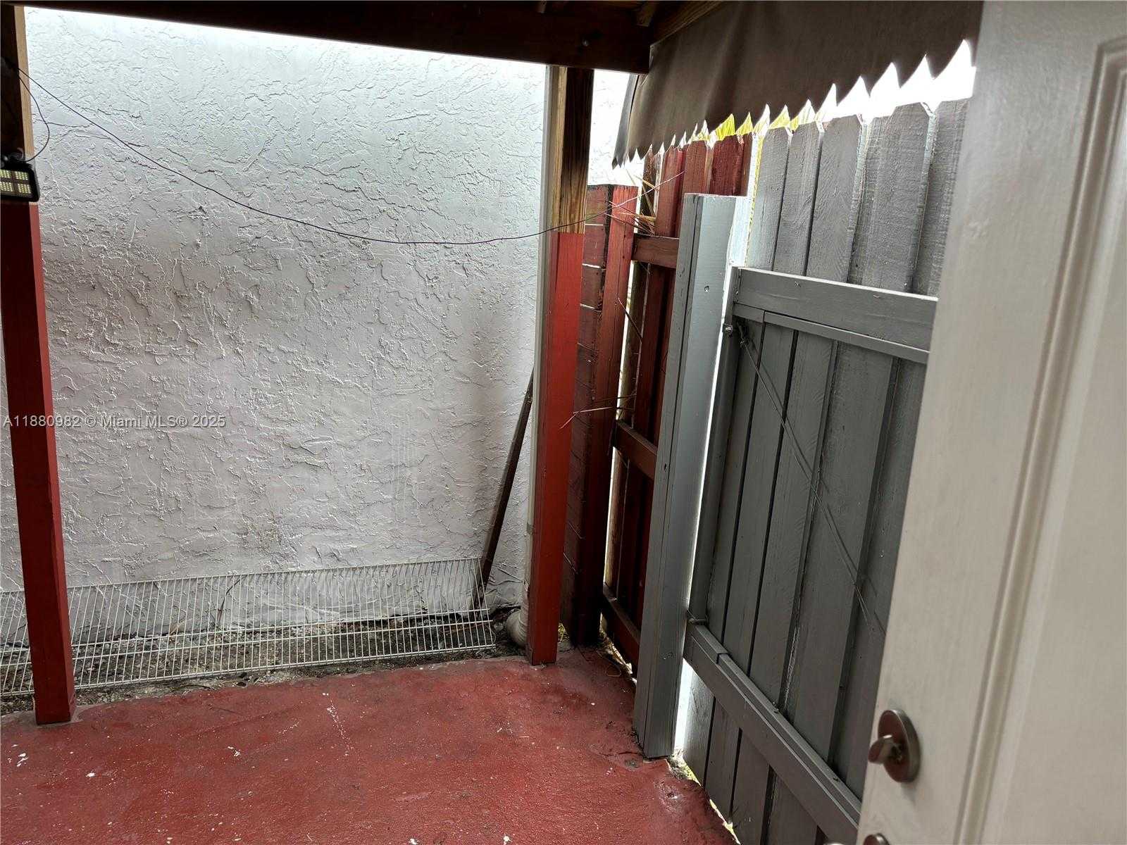 Small Image of 12343 SOUTH WEST 195TH TER, Miami Number 27