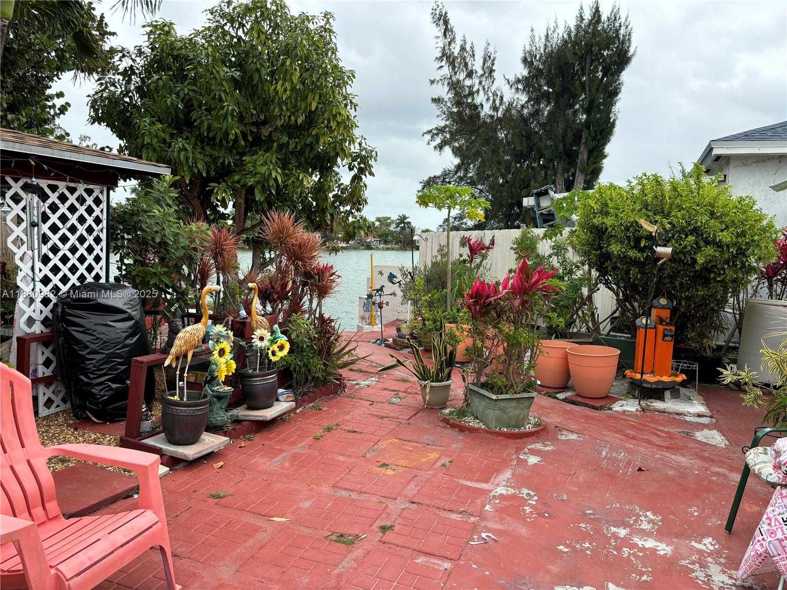 Small Image of 12343 SOUTH WEST 195TH TER, Miami Number 36