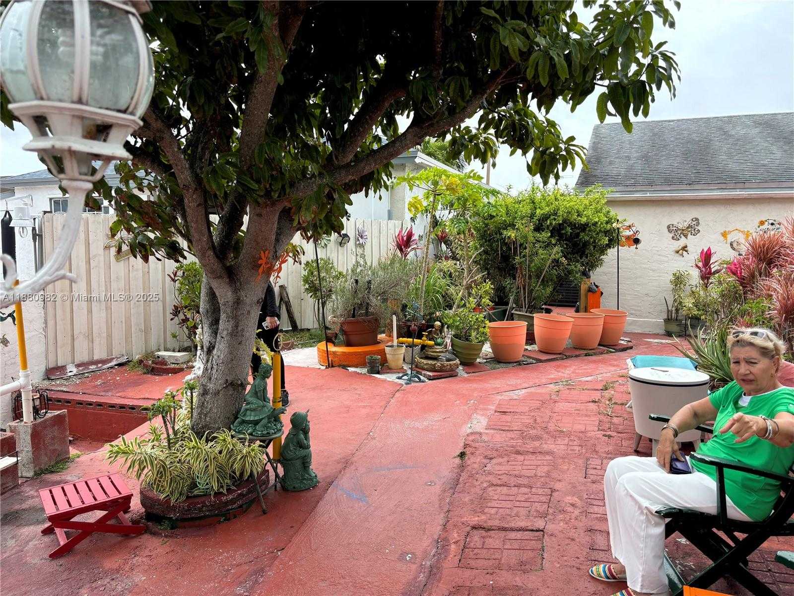 Small Image of 12343 SOUTH WEST 195TH TER, Miami Number 42