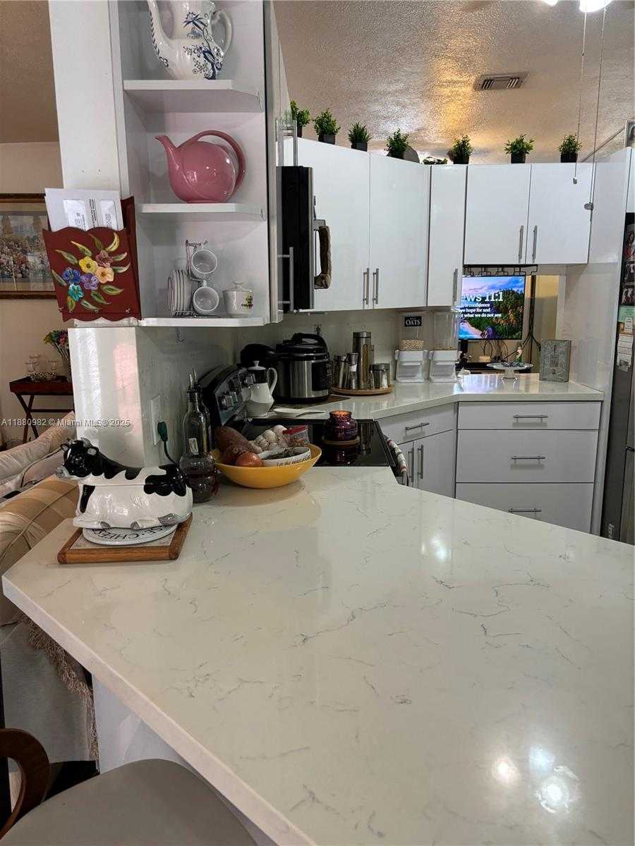 Small Image of 12343 SOUTH WEST 195TH TER, Miami Number 44