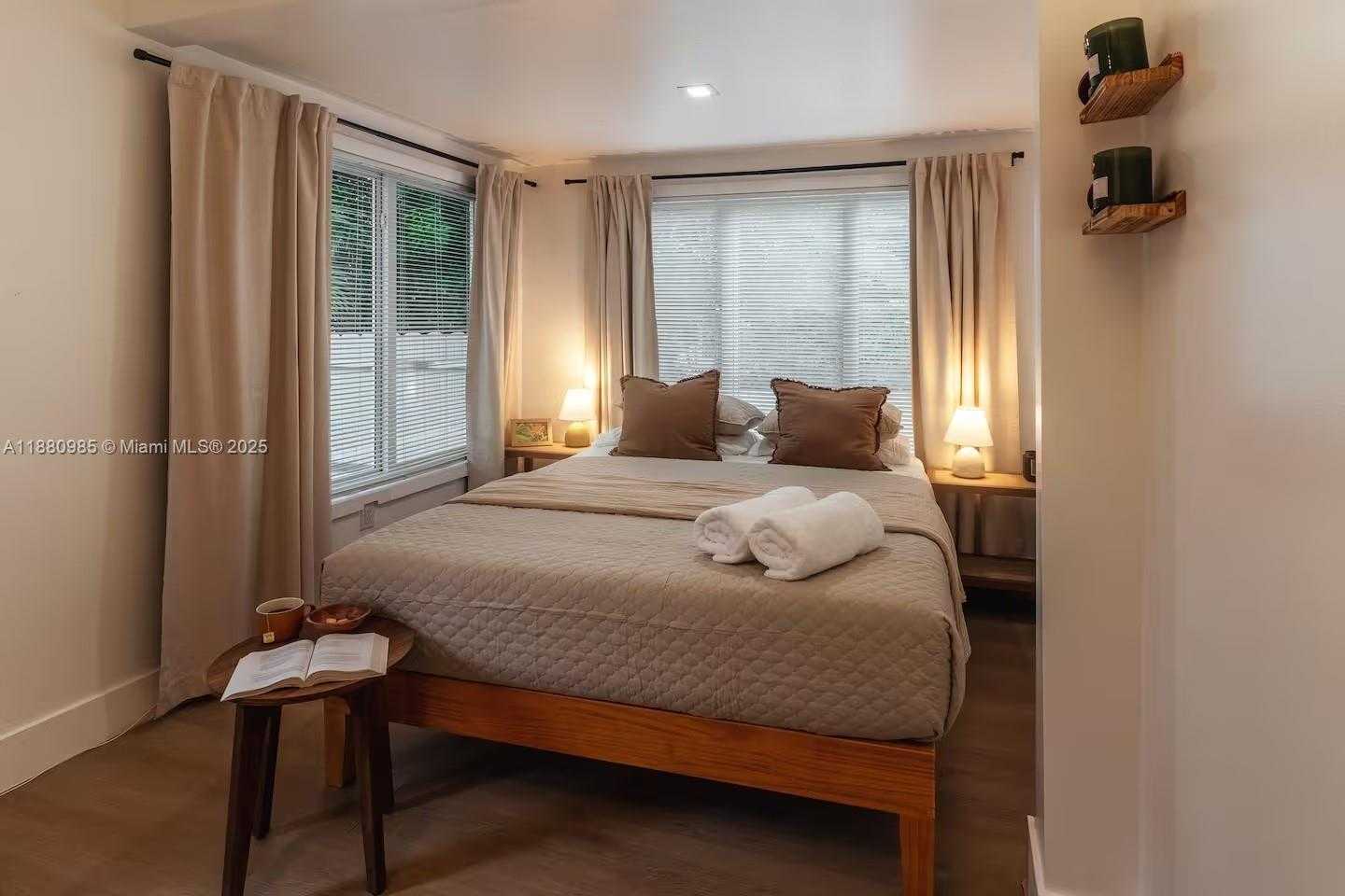 Small Image of 2515 NORTH EAST 182ND ST, North Miami Beach Number 11