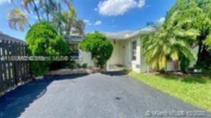 Small Image of 5722 NORTH WEST 101ST CT, Doral Number 1