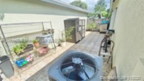 Small Image of 5722 NORTH WEST 101ST CT, Doral Number 12