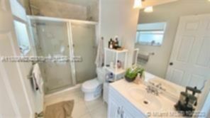 Small Image of 5722 NORTH WEST 101ST CT, Doral Number 4