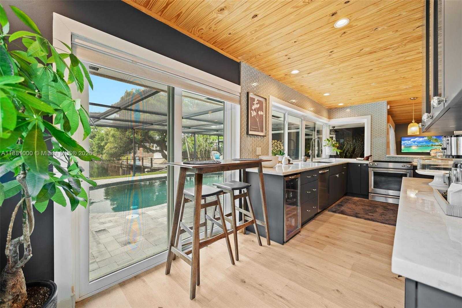 Small Image of 2010 NORTH WEST 35TH ST, Oakland Park Number 12