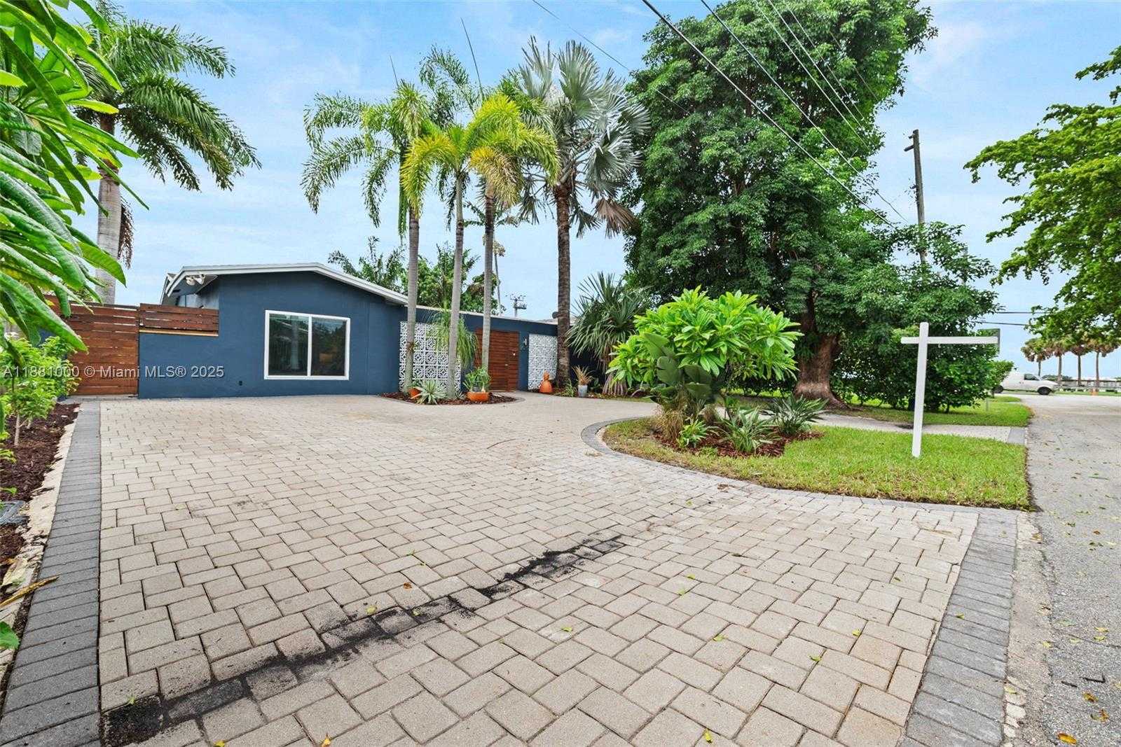 Small Image of 2010 NORTH WEST 35TH ST, Oakland Park Number 5