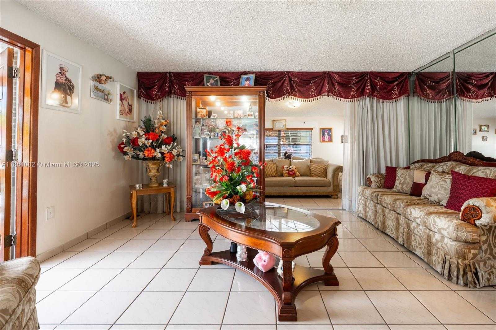 Small Image of 648 EAST 56TH ST, Hialeah Number 18