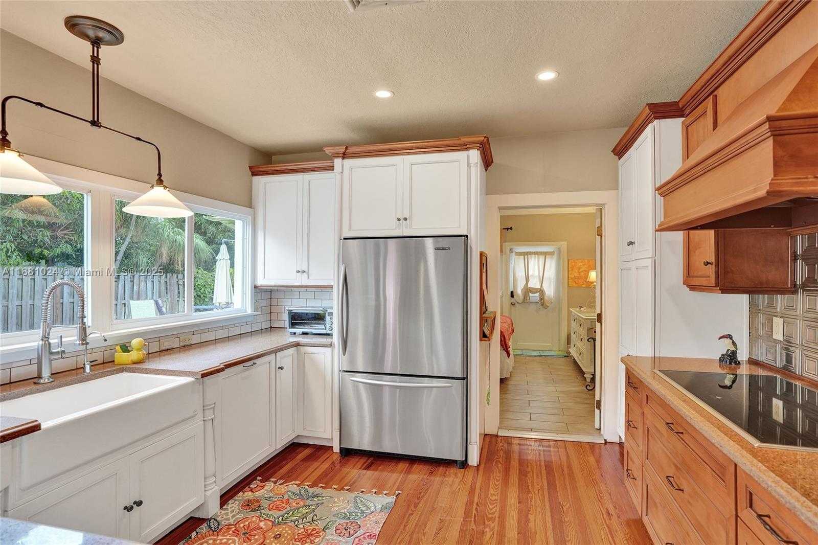 Small Image of 406 NORTH EAST 5TH AVE, Pompano Beach Number 24