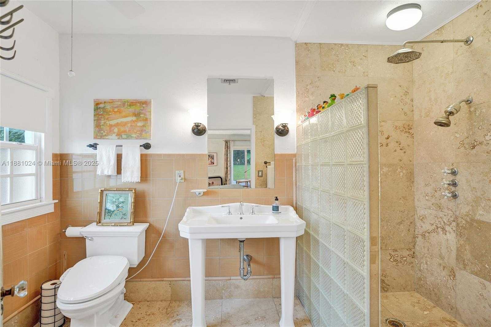 Small Image of 406 NORTH EAST 5TH AVE, Pompano Beach Number 37