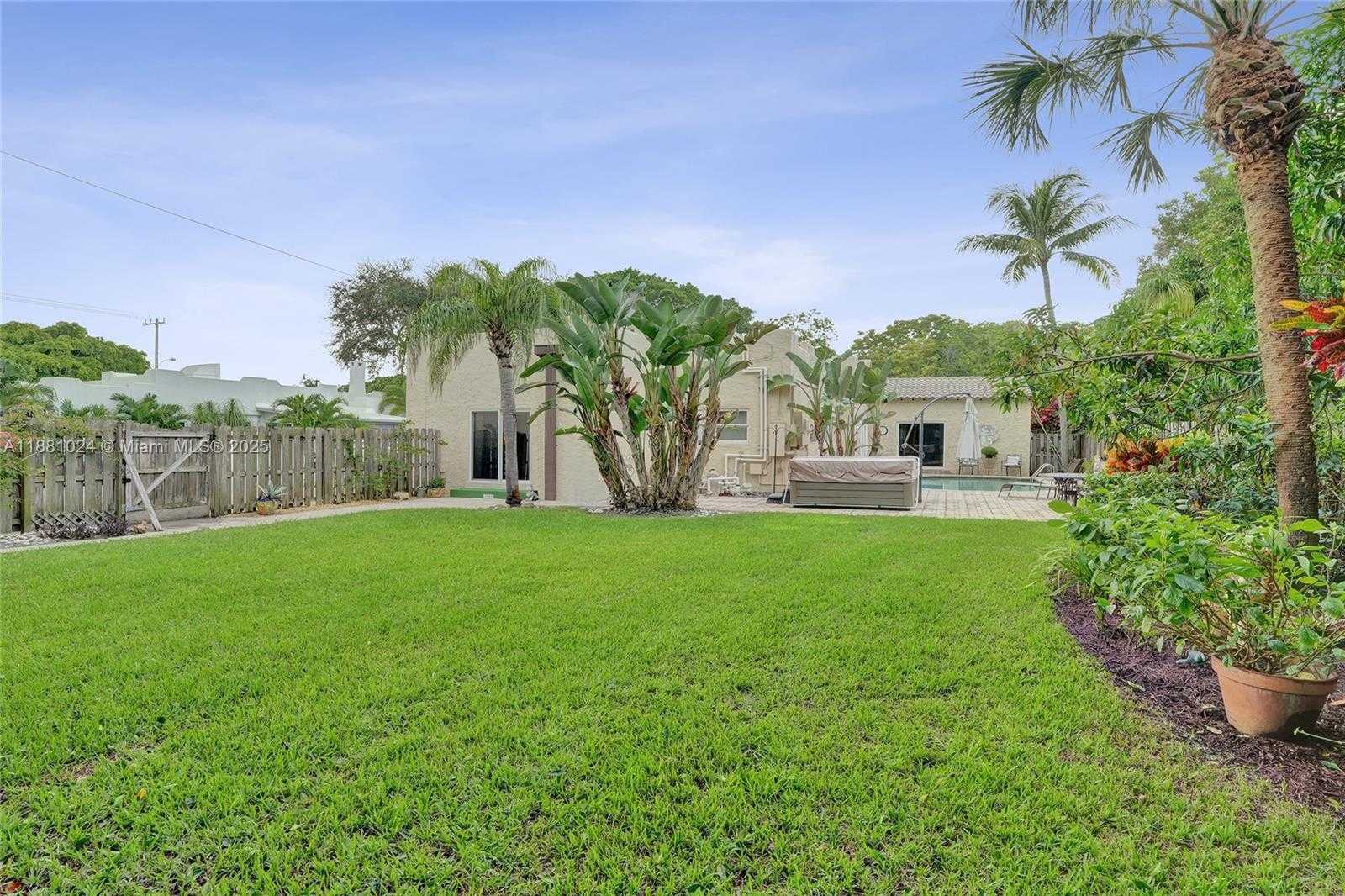 Small Image of 406 NORTH EAST 5TH AVE, Pompano Beach Number 49