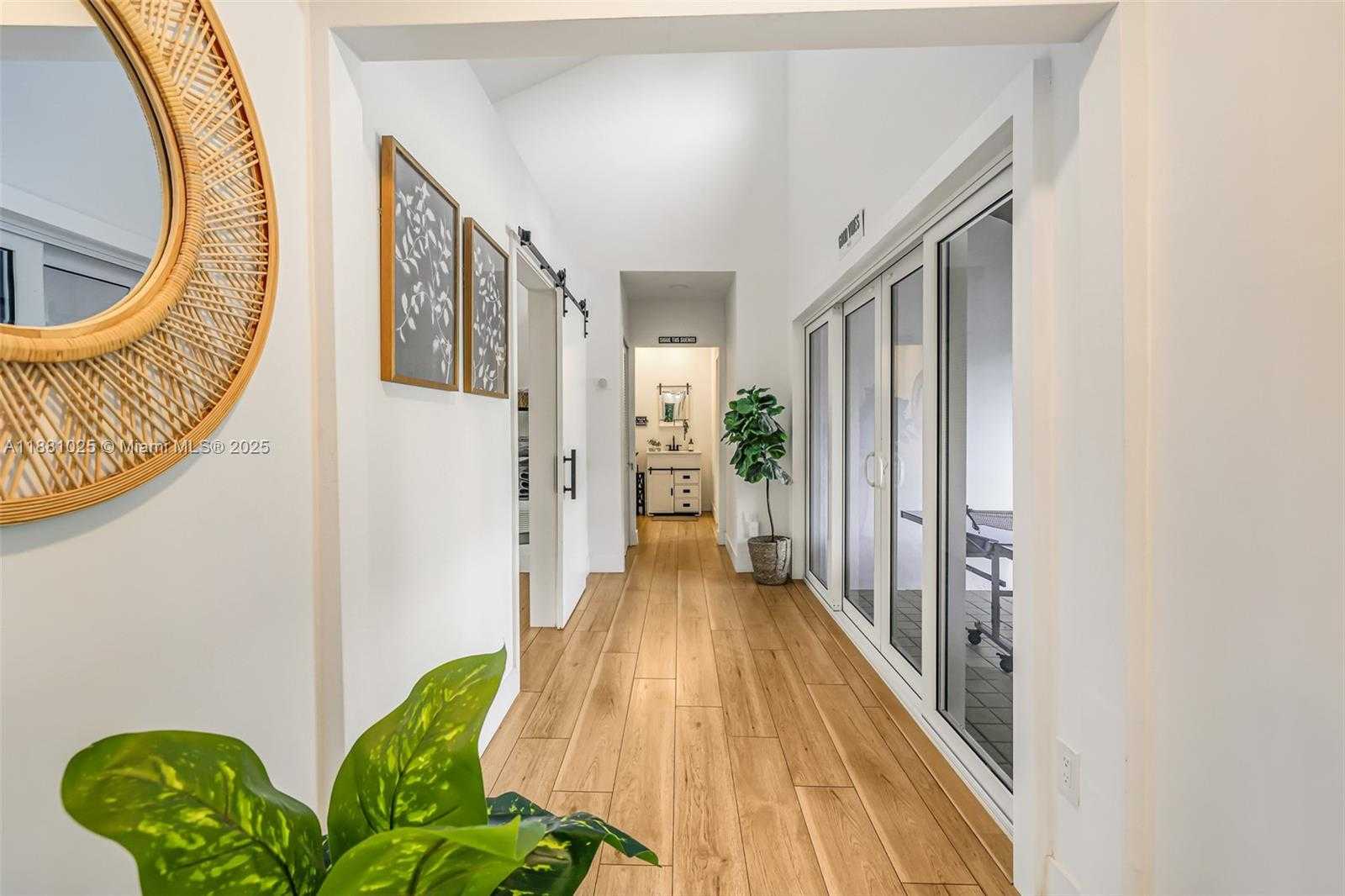 Small Image of 11461 SOUTH WEST 93RD ST, Miami Number 13