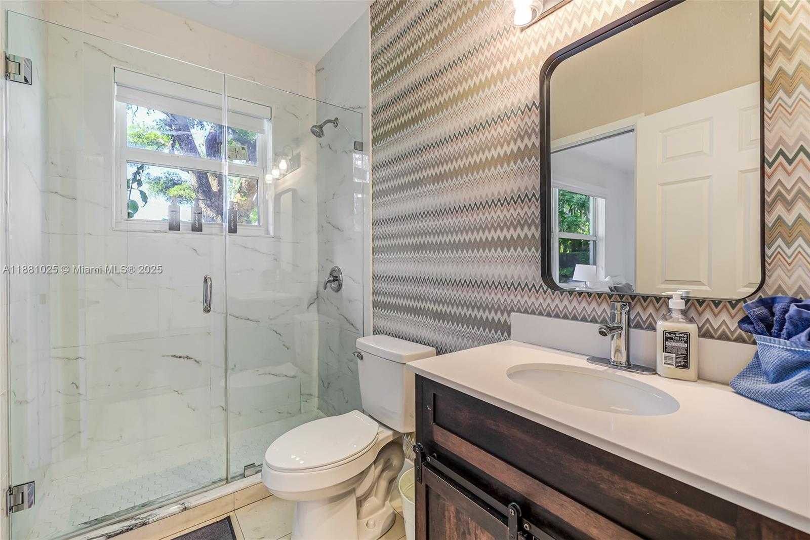 Small Image of 11461 SOUTH WEST 93RD ST, Miami Number 56