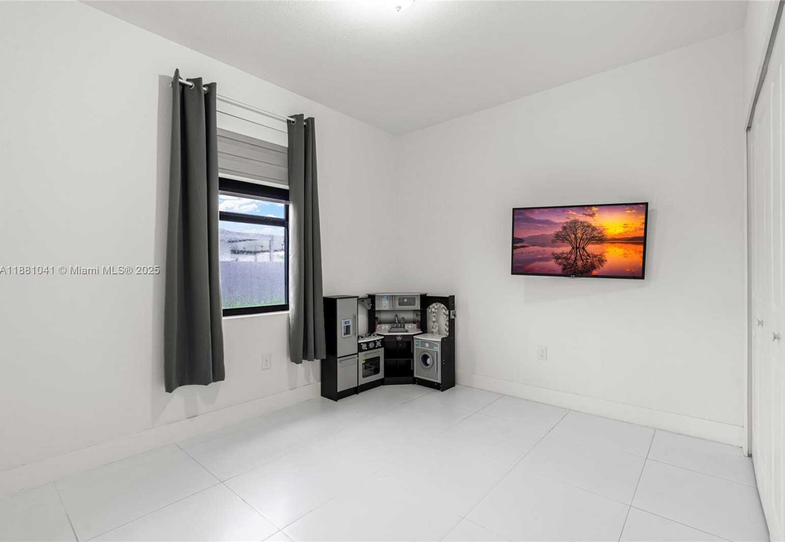 Small Image of 31068 SW 192nd Ct, Florida 33030, USA Number 27