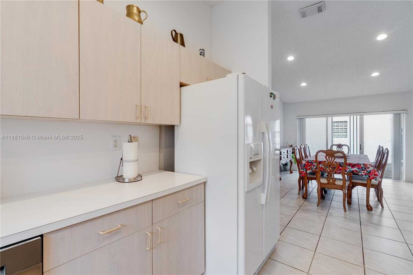 Small Image of 15351 SOUTH WEST 36TH ST, Miami Number 11