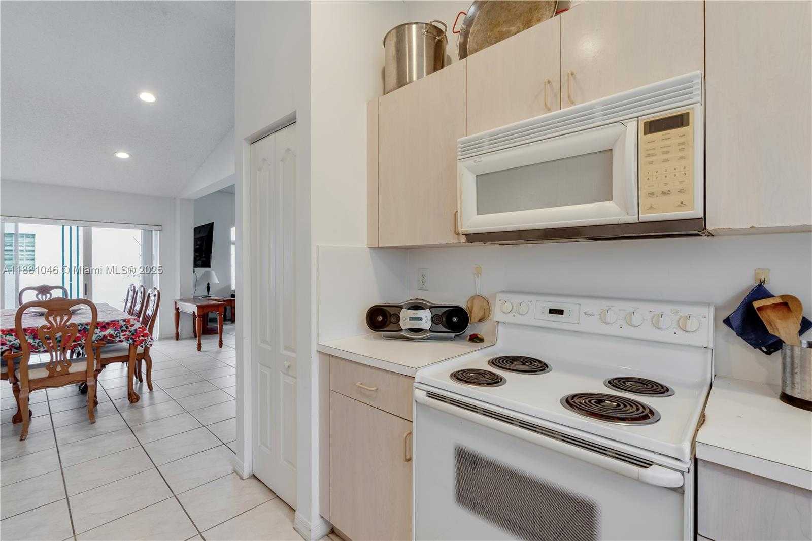 Small Image of 15351 SOUTH WEST 36TH ST, Miami Number 12