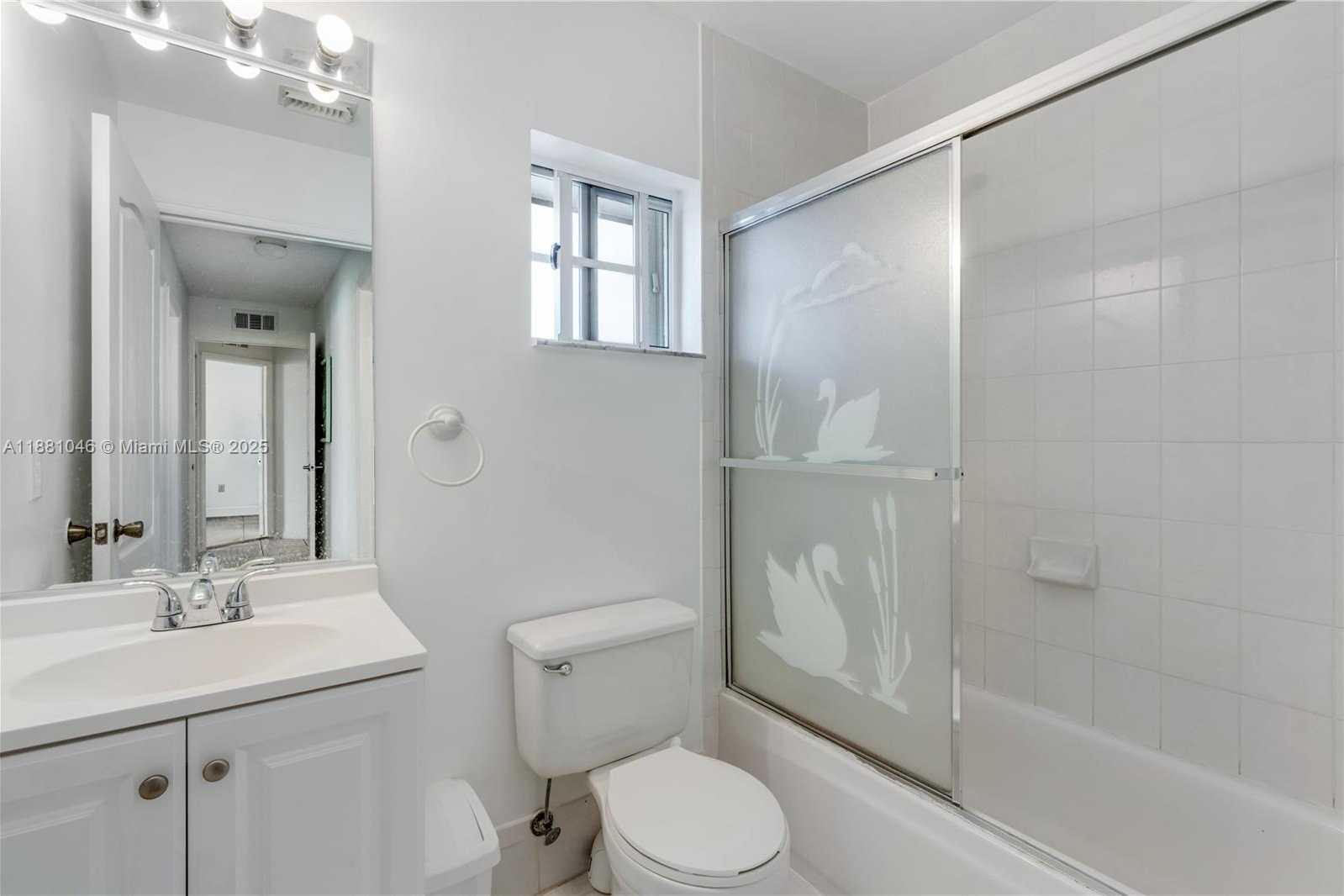 Small Image of 15351 SOUTH WEST 36TH ST, Miami Number 21