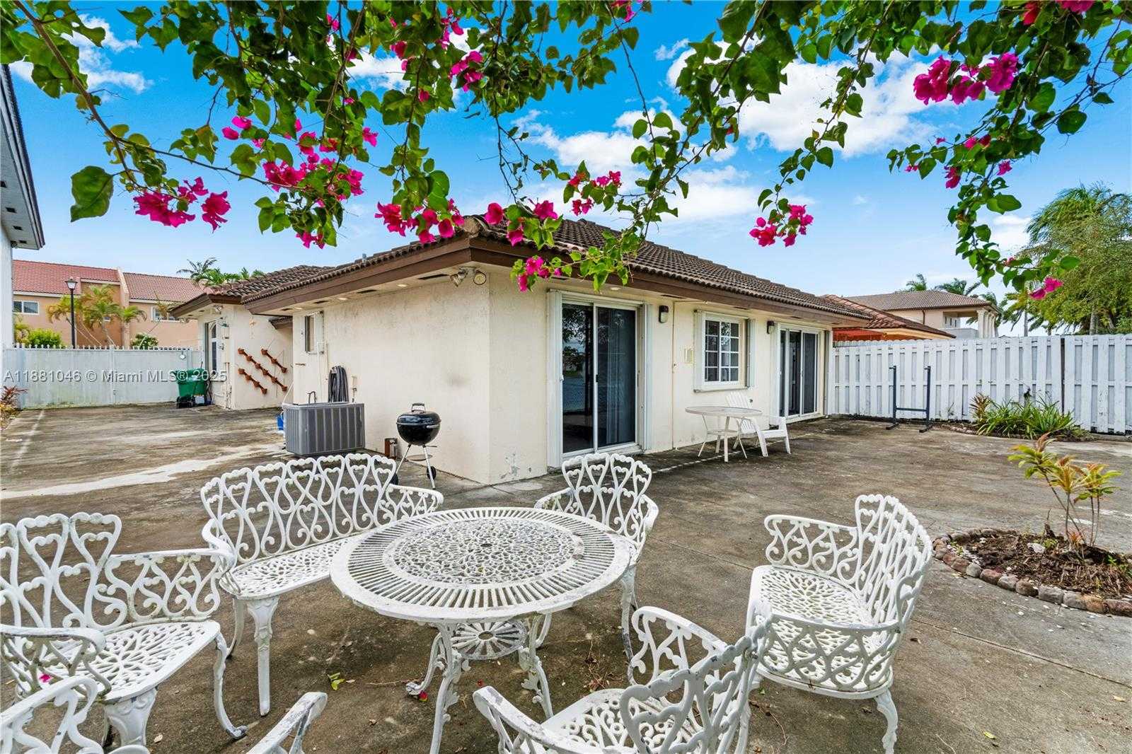 Small Image of 15351 SOUTH WEST 36TH ST, Miami Number 24