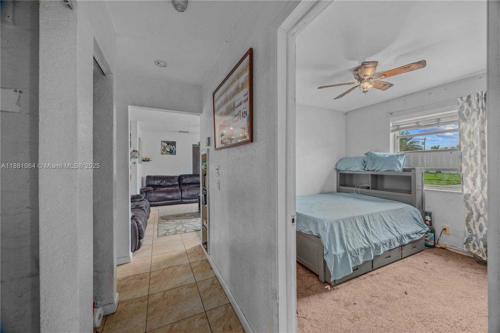 Small Image of 4450 SOUTH WEST 24TH ST, Fort Lauderdale Number 16