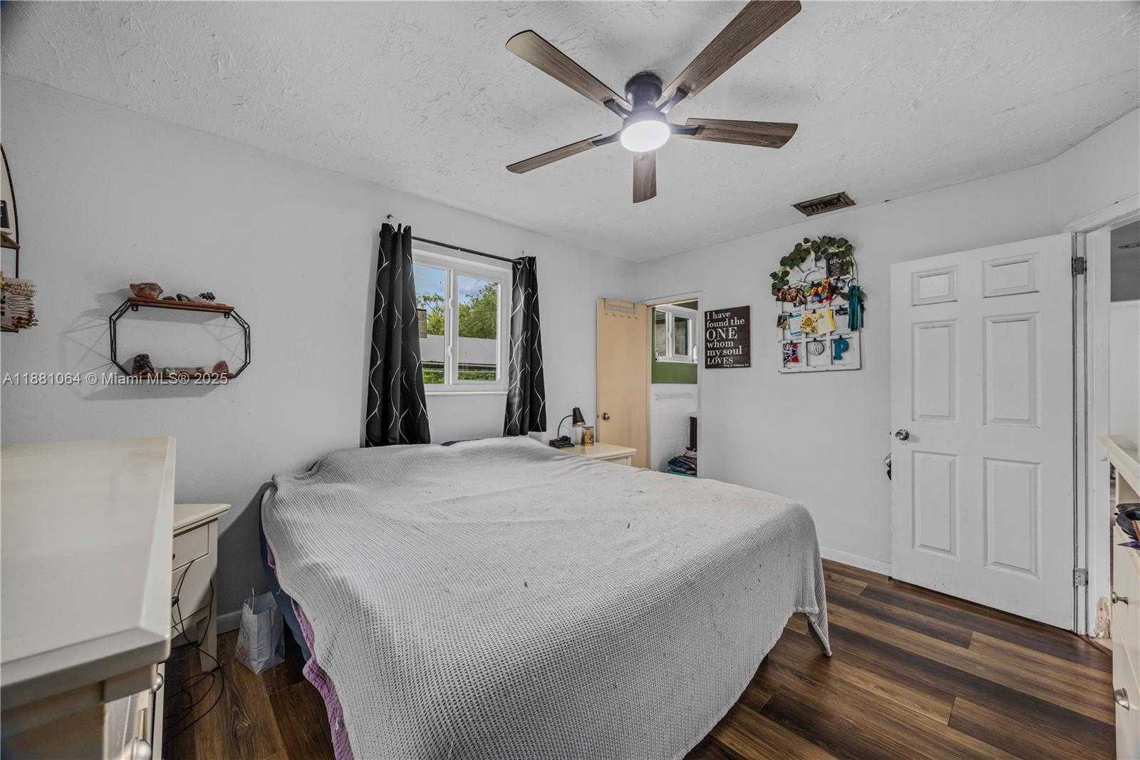 Small Image of 4450 SOUTH WEST 24TH ST, Fort Lauderdale Number 18