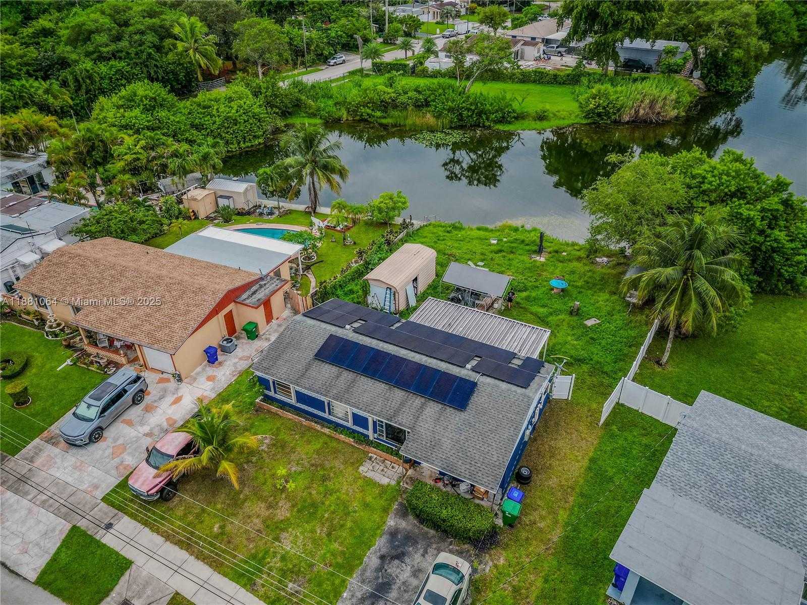 Small Image of 4450 SOUTH WEST 24TH ST, Fort Lauderdale Number 31
