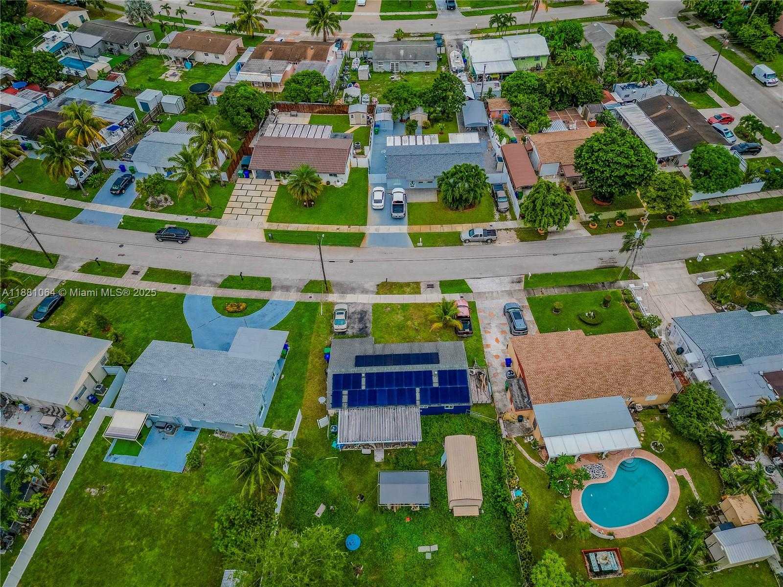 Small Image of 4450 SOUTH WEST 24TH ST, Fort Lauderdale Number 34