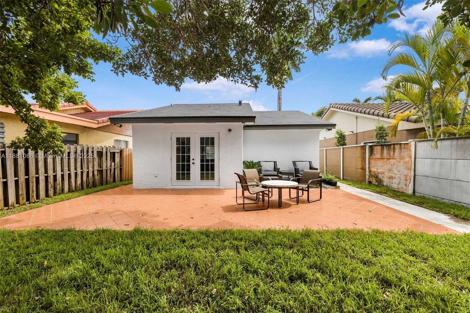 Small Image of 6020 WEST 22ND LANE, Hialeah Number 17