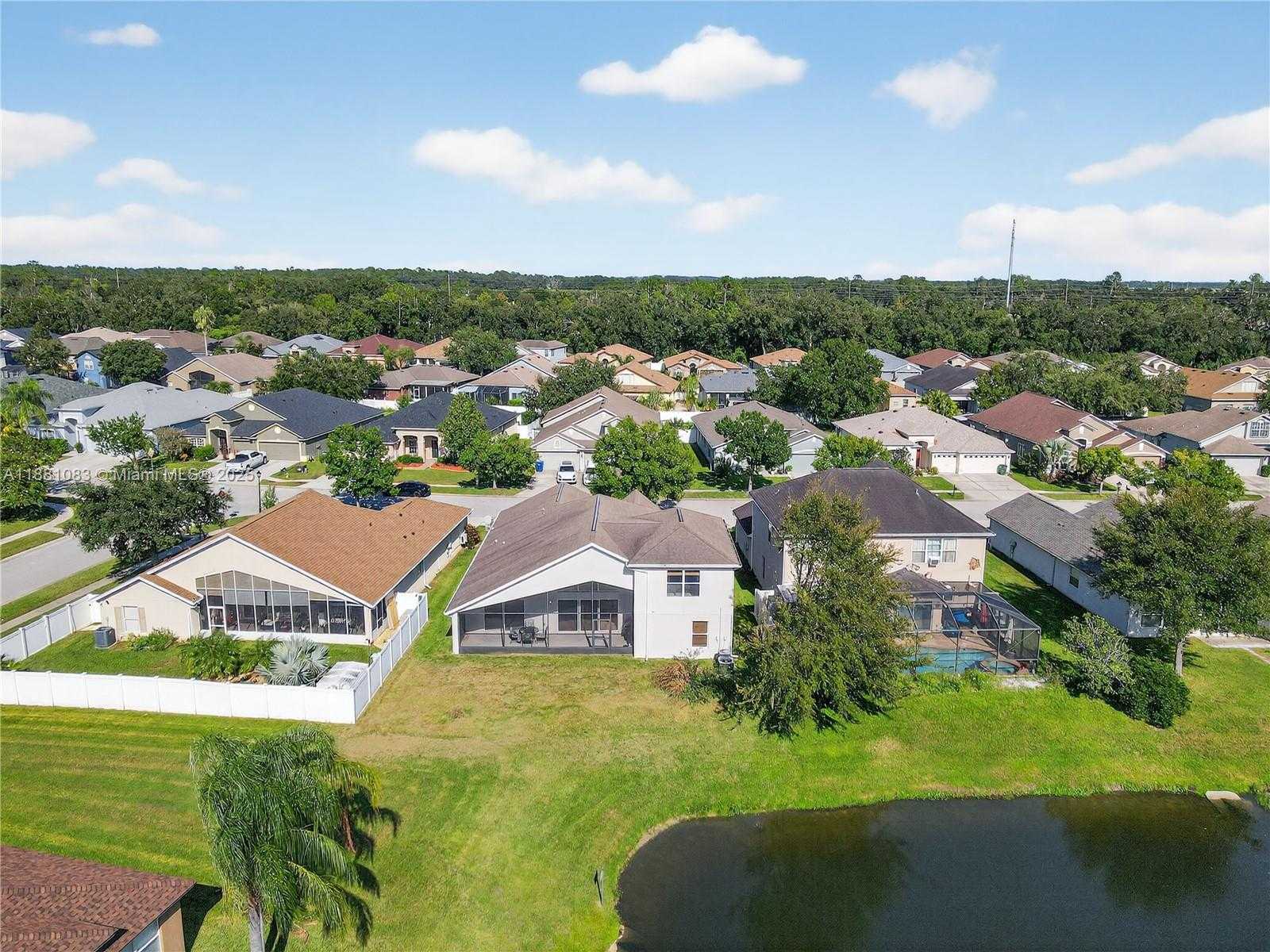 Small Image of 6721 SPARKLING WAY, Other City - In The State Of Florida Number 22