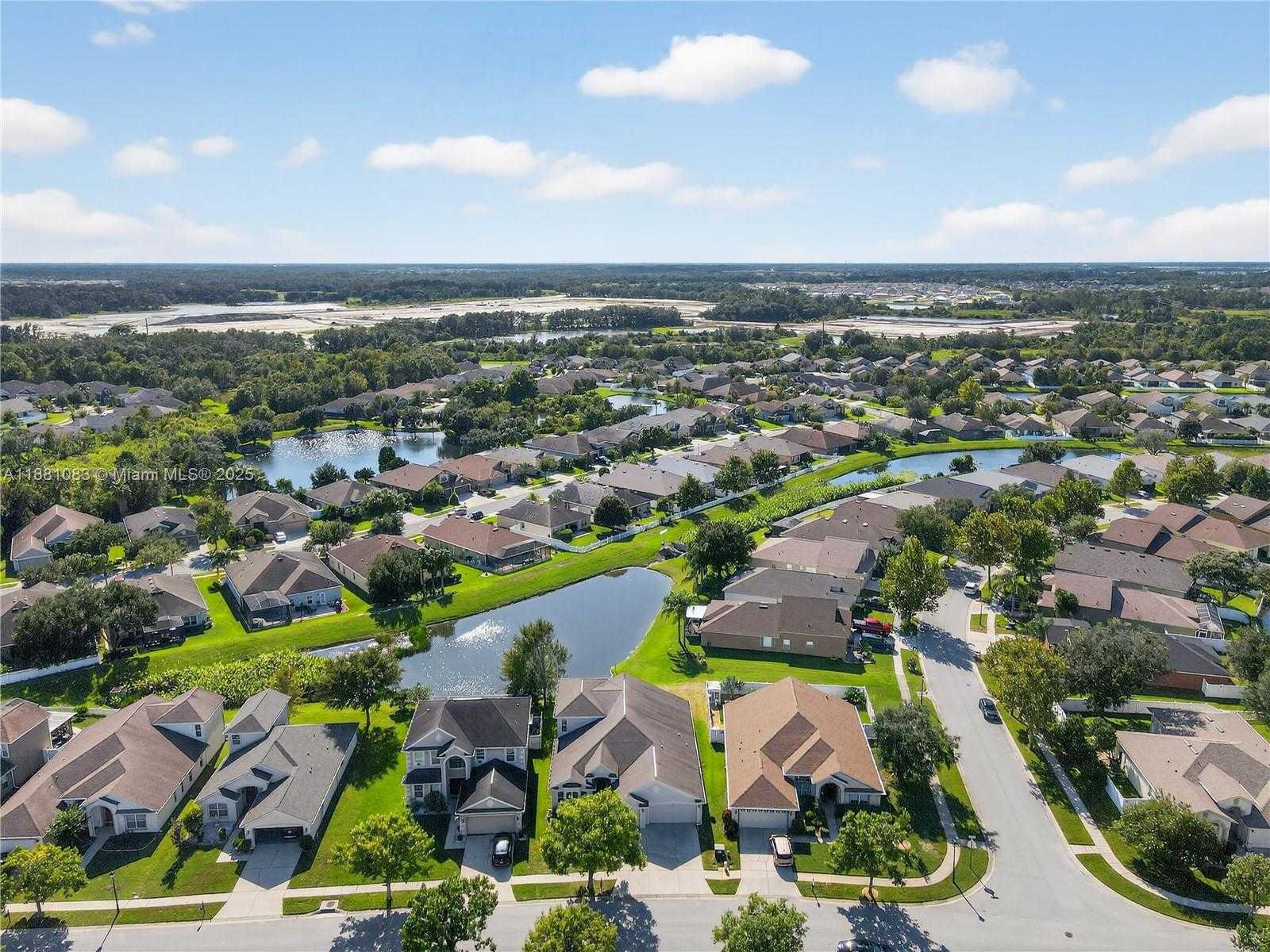 Small Image of 6721 SPARKLING WAY, Other City - In The State Of Florida Number 30