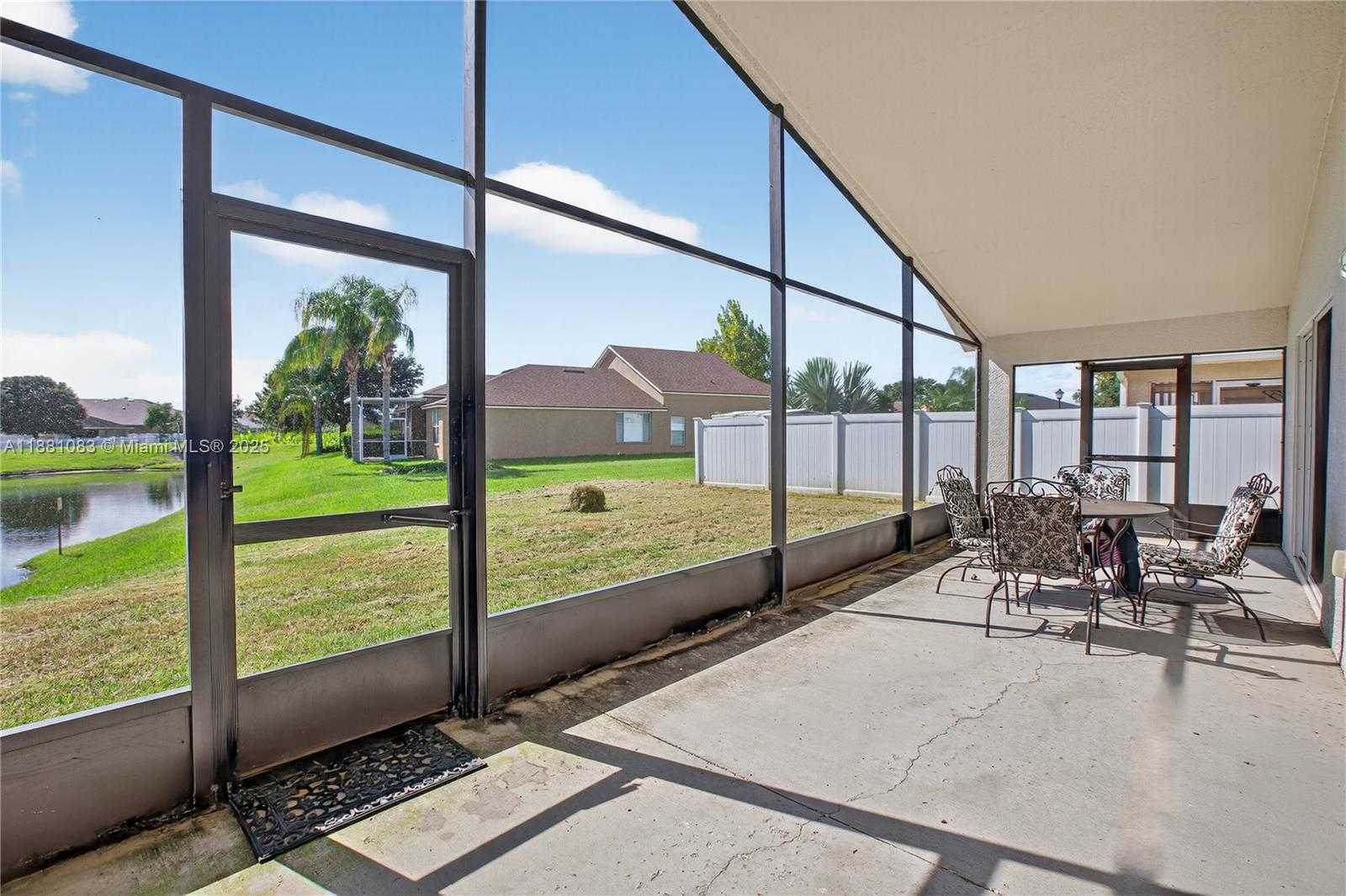 Small Image of 6721 SPARKLING WAY, Other City - In The State Of Florida Number 31