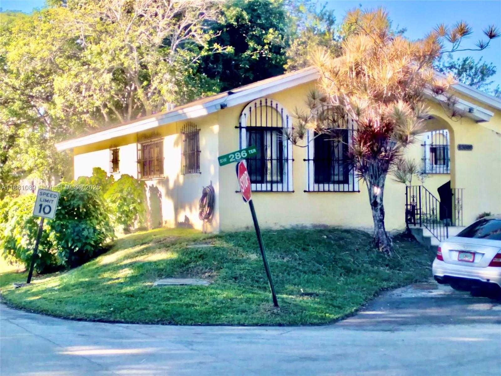 Small Image of 13608 SOUTH WEST 286TH TER, Homestead Number 2