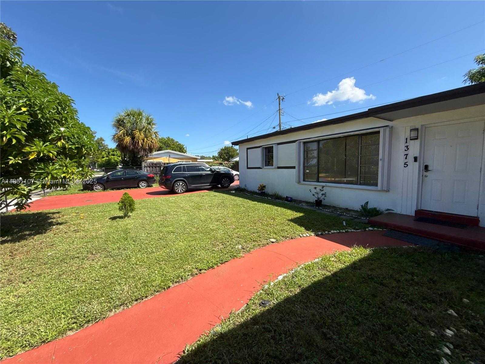 Small Image of Miami Gardens Number 3