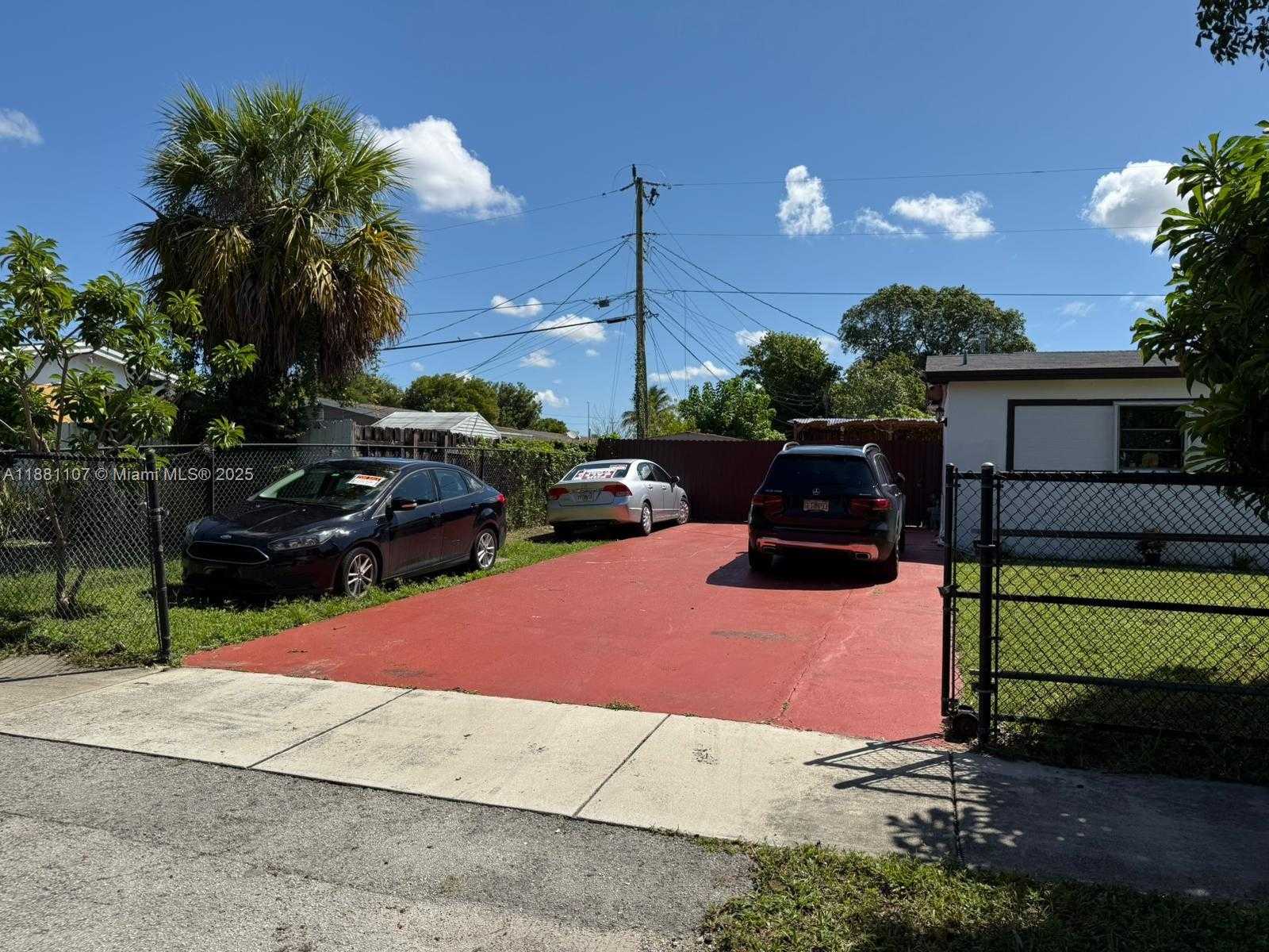 Small Image of Miami Gardens Number 39