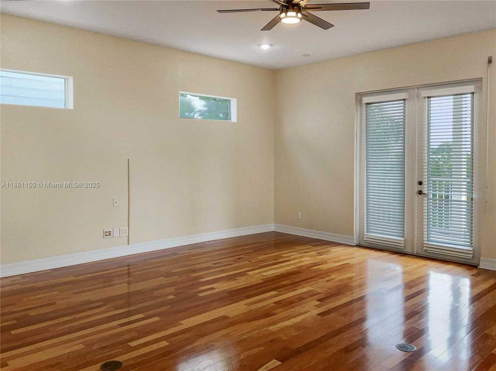 Small Image of 1340 APOLLO BEACH BLVD S, Other City - In The State Of Florida Number 3