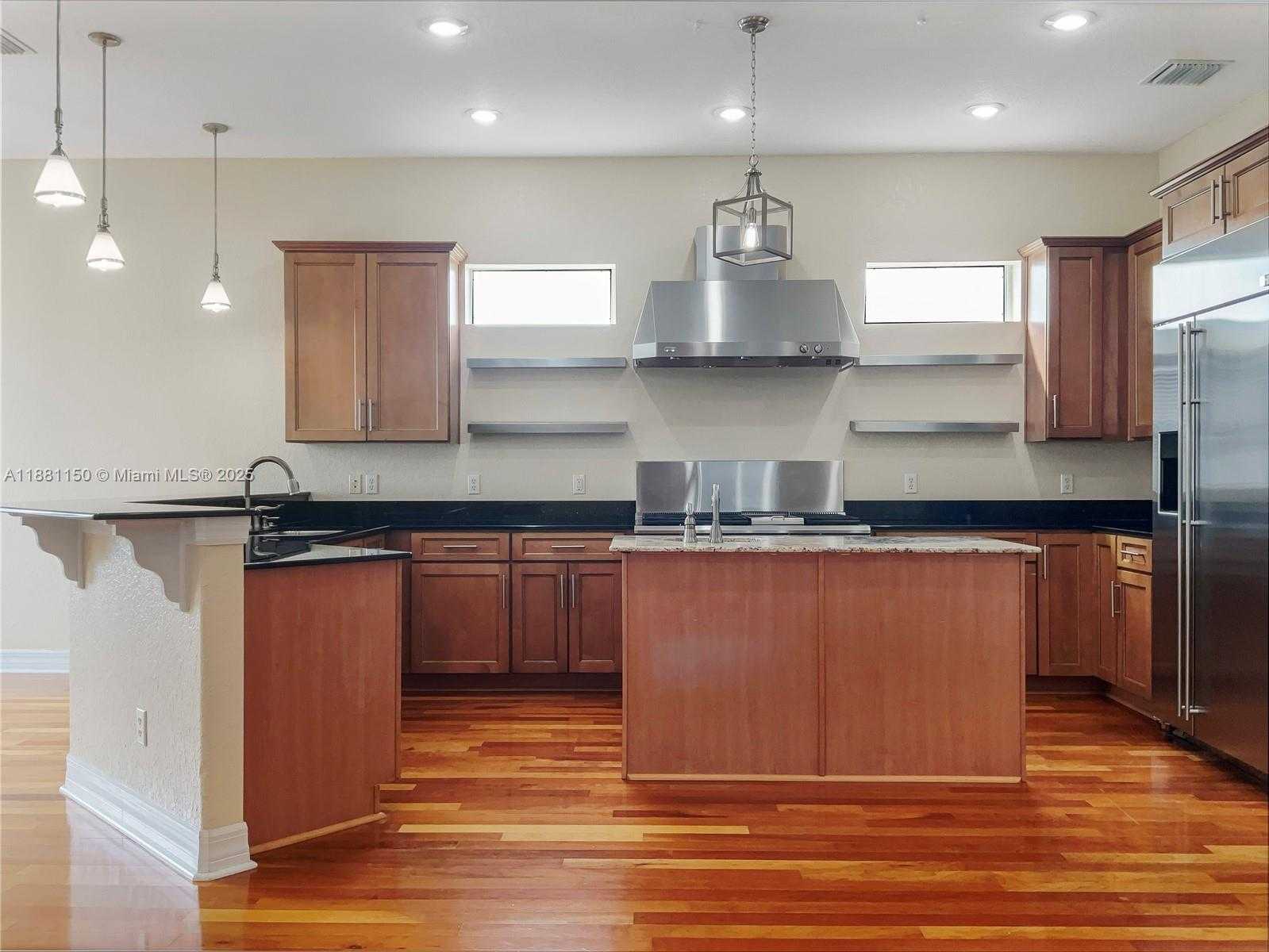 Small Image of 1340 APOLLO BEACH BLVD S, Other City - In The State Of Florida Number 6
