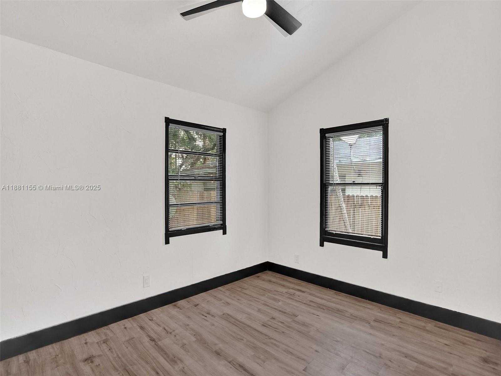Small Image of 1409 SOUTH WEST 1ST STREET, Fort Lauderdale Number 20