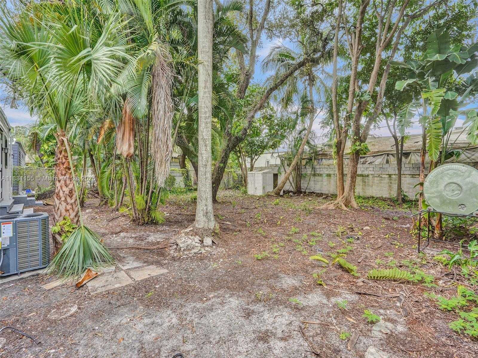 Small Image of 1409 SOUTH WEST 1ST STREET, Fort Lauderdale Number 22