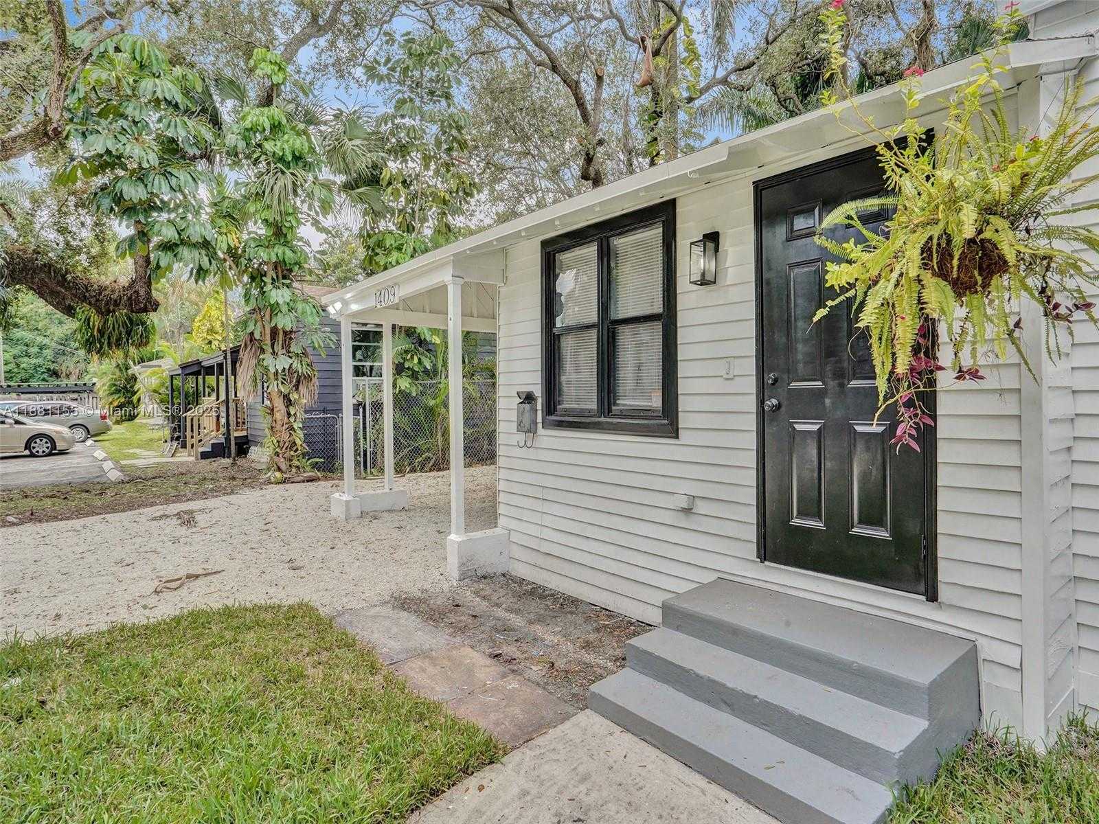 Small Image of 1409 SOUTH WEST 1ST STREET, Fort Lauderdale Number 3