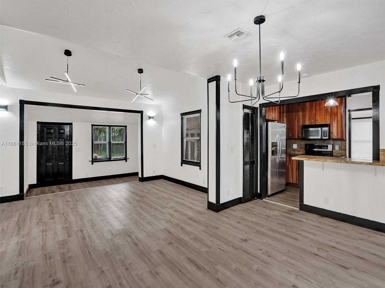 Small Image of 1409 SOUTH WEST 1ST STREET, Fort Lauderdale Number 8