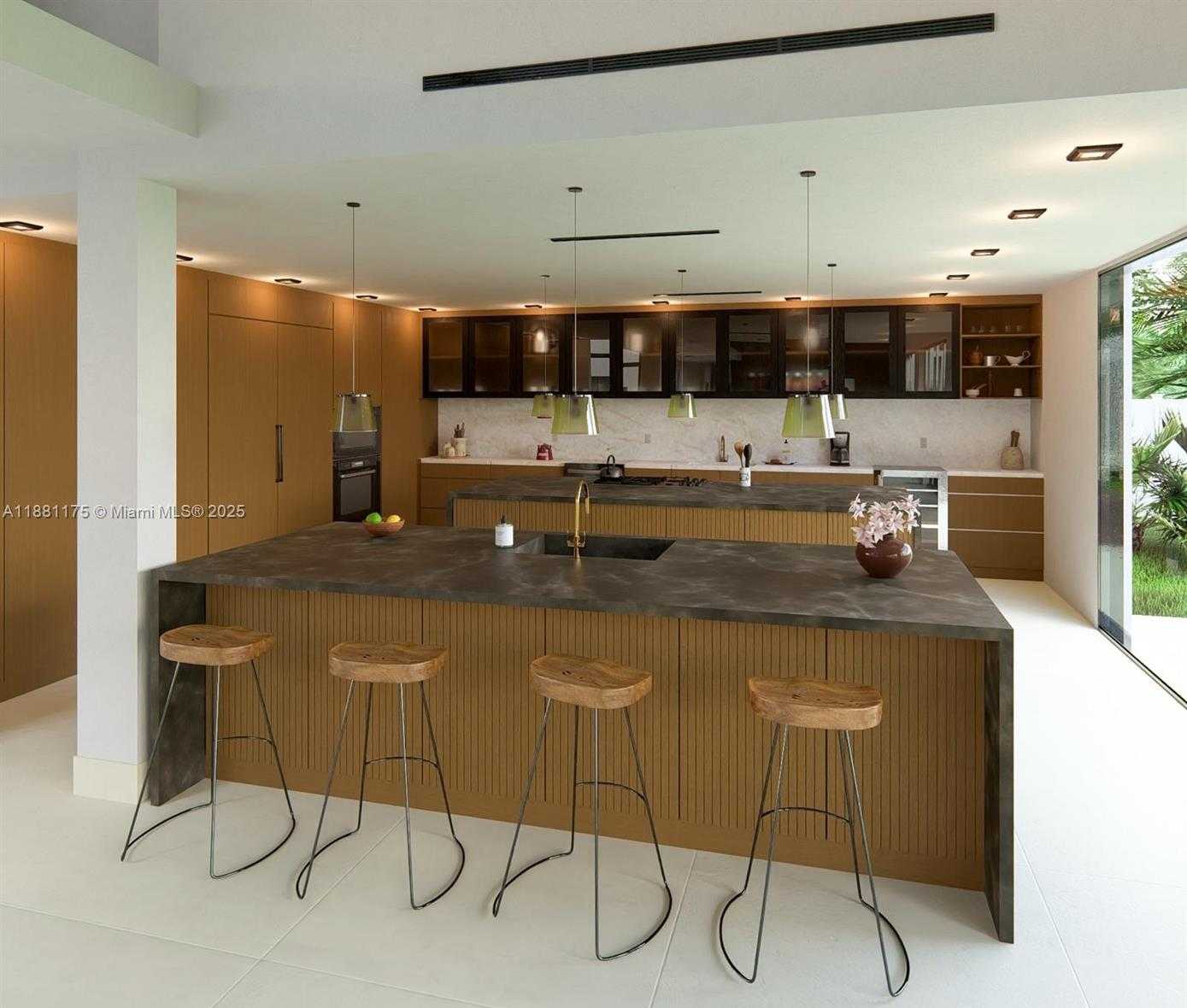 Small Image of 5820 SOUTH WEST 33RD LN, Hollywood Number 4
