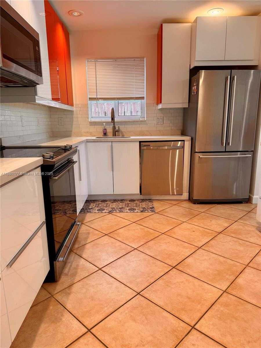 Small Image of 1406 POLK ST, Hollywood Number 14