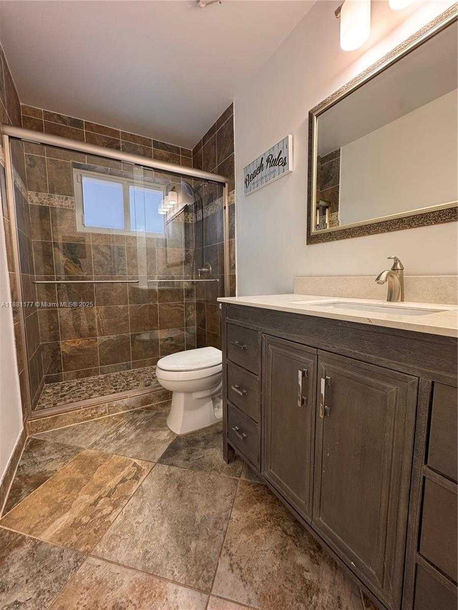 Small Image of 1406 POLK ST, Hollywood Number 19