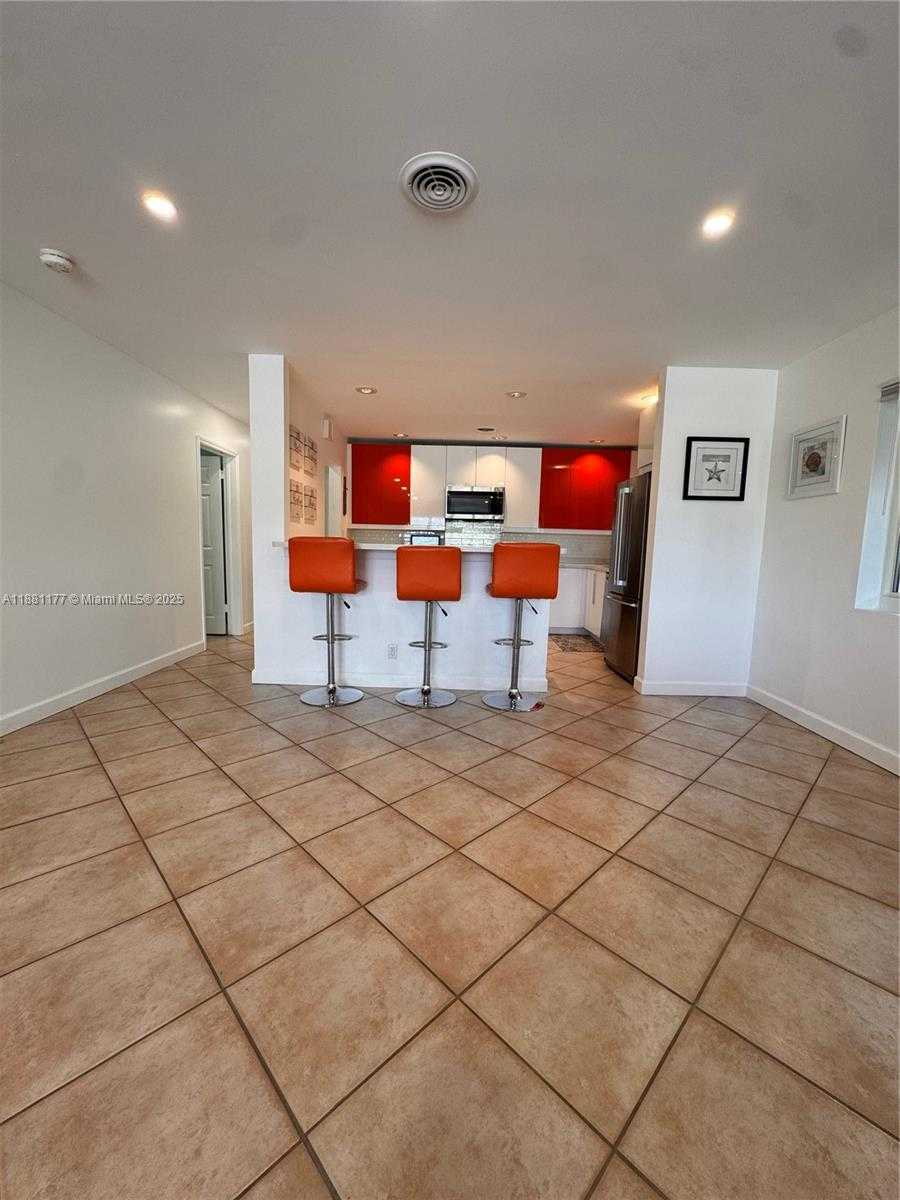 Small Image of 1406 POLK ST, Hollywood Number 7