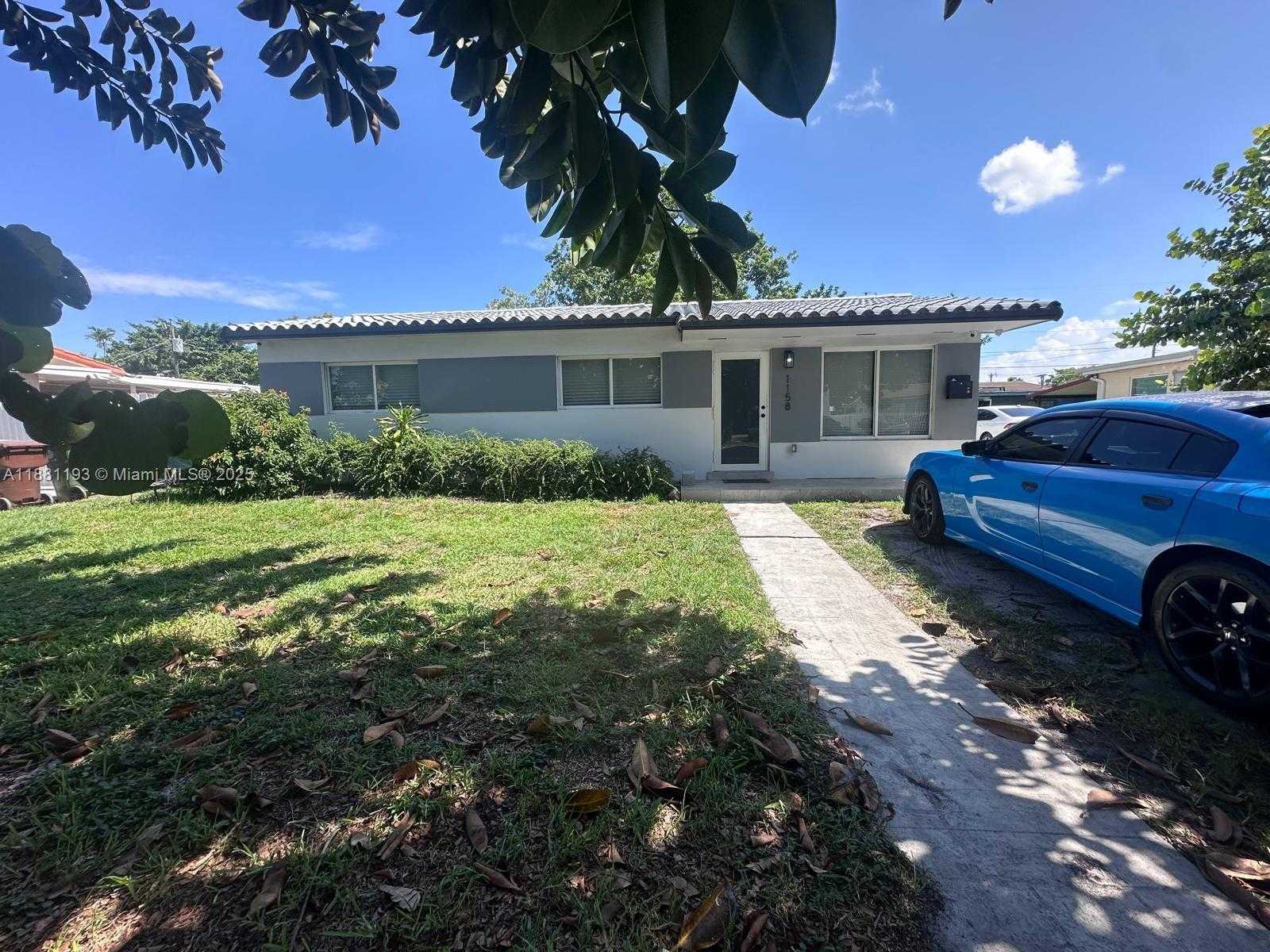 Small Image of Hialeah Number 5