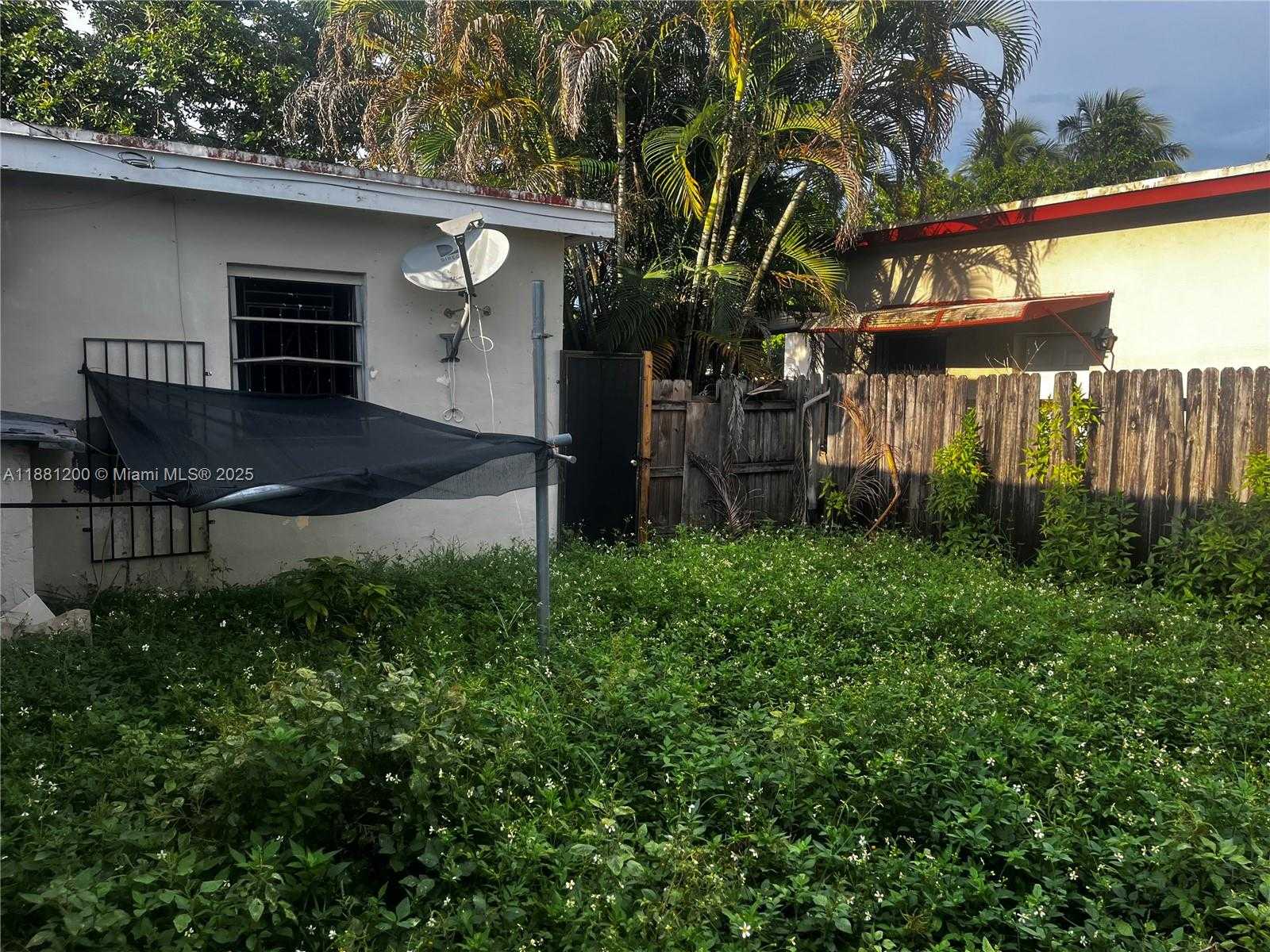 Small Image of 1132 NORTH WEST 118TH ST, Miami Number 16