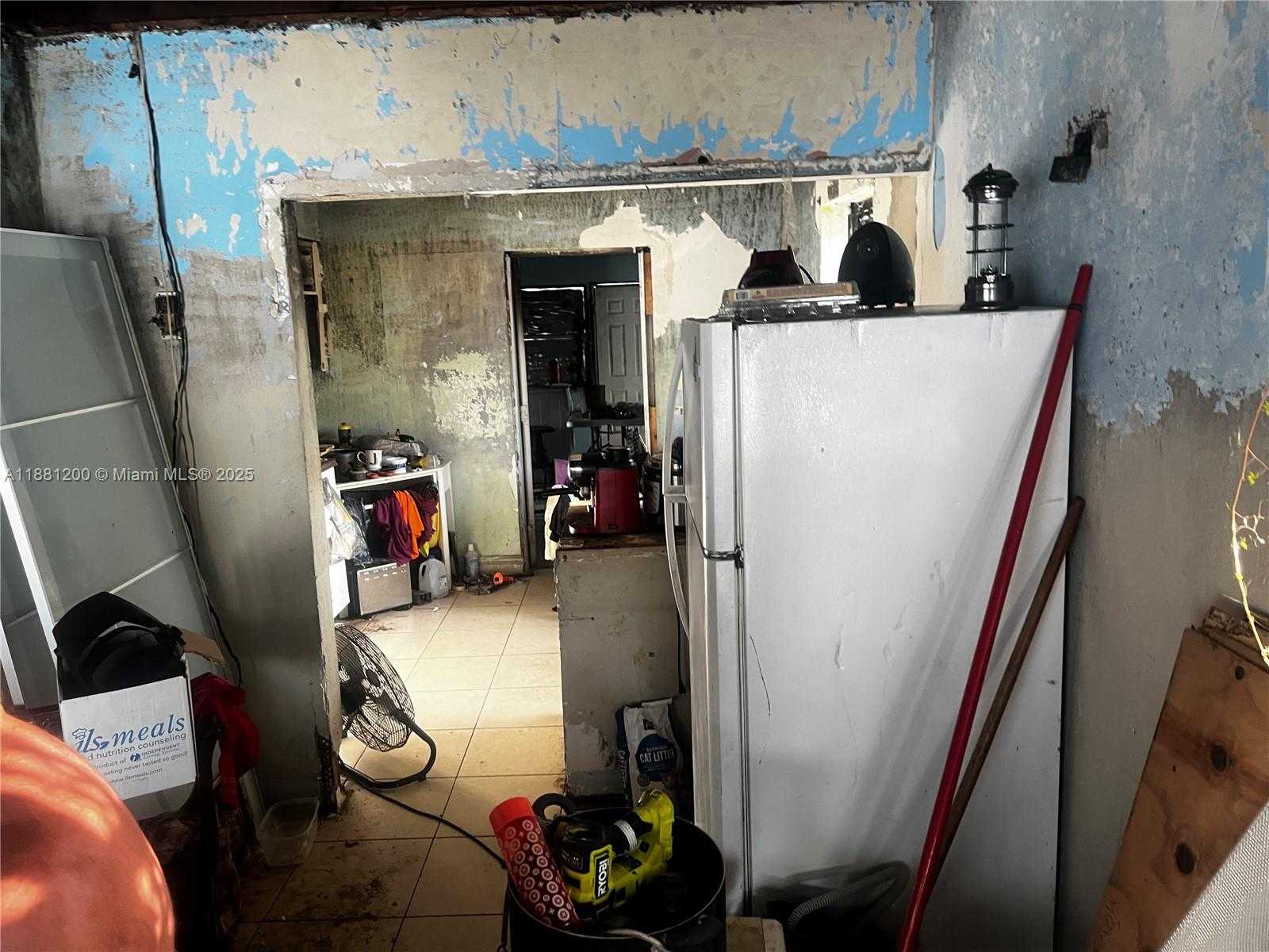 Small Image of 1132 NORTH WEST 118TH ST, Miami Number 3