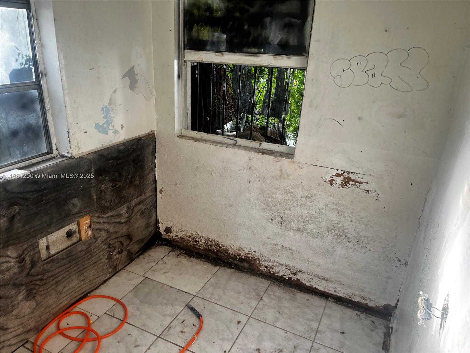 Small Image of 1132 NORTH WEST 118TH ST, Miami Number 41