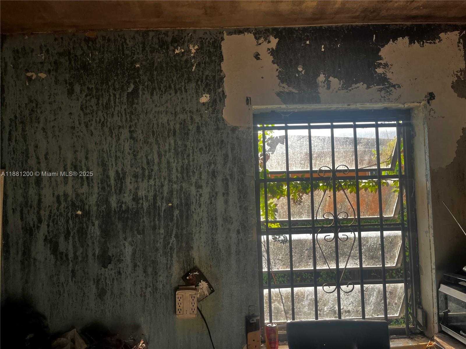 Small Image of 1132 NORTH WEST 118TH ST, Miami Number 42
